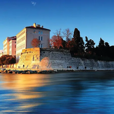 Stunning In With Outdoor Swimming Pool Holiday home Zadar