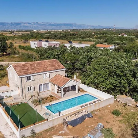 Aenona Hébergement de vacances Zadar