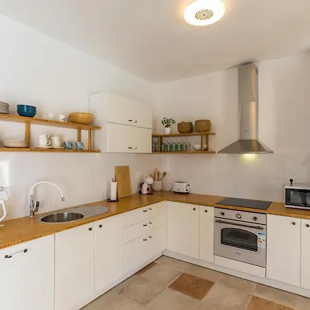 Hébergement de vacances Aenona *