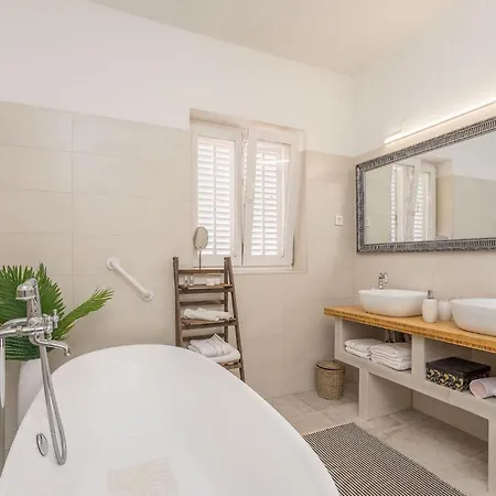 Hébergement de vacances Aenona Zadar